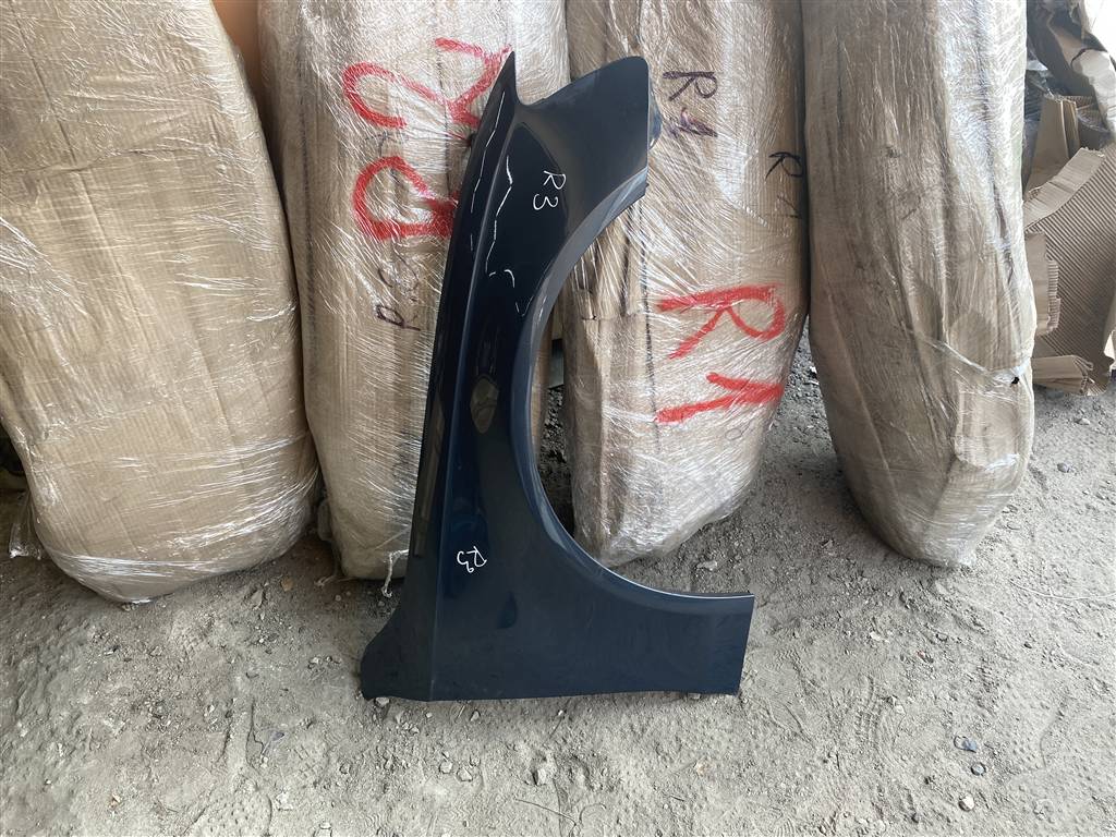 Audi A4 (B8) 2007-2012 для Крыло переднее правое