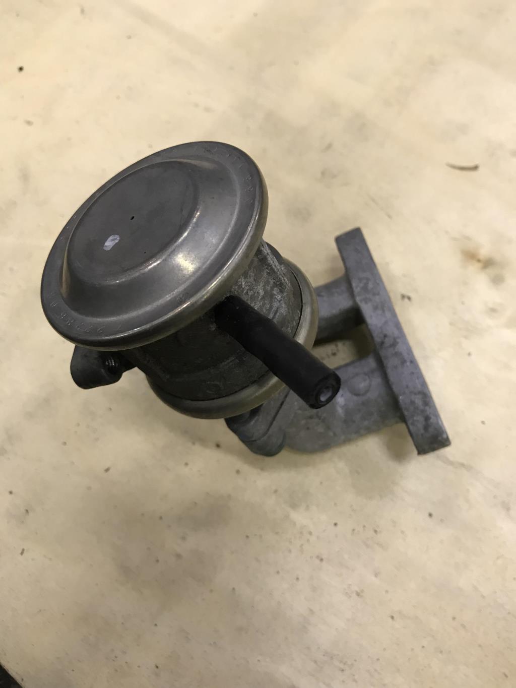 Volkswagen Touareg 7L 2002-2006 для Комбинированный клапан