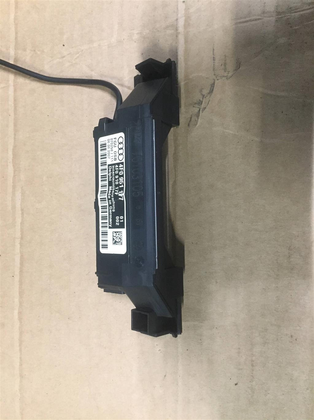 Audi Q7 (4L)  2005 - 2009 для датчик движения