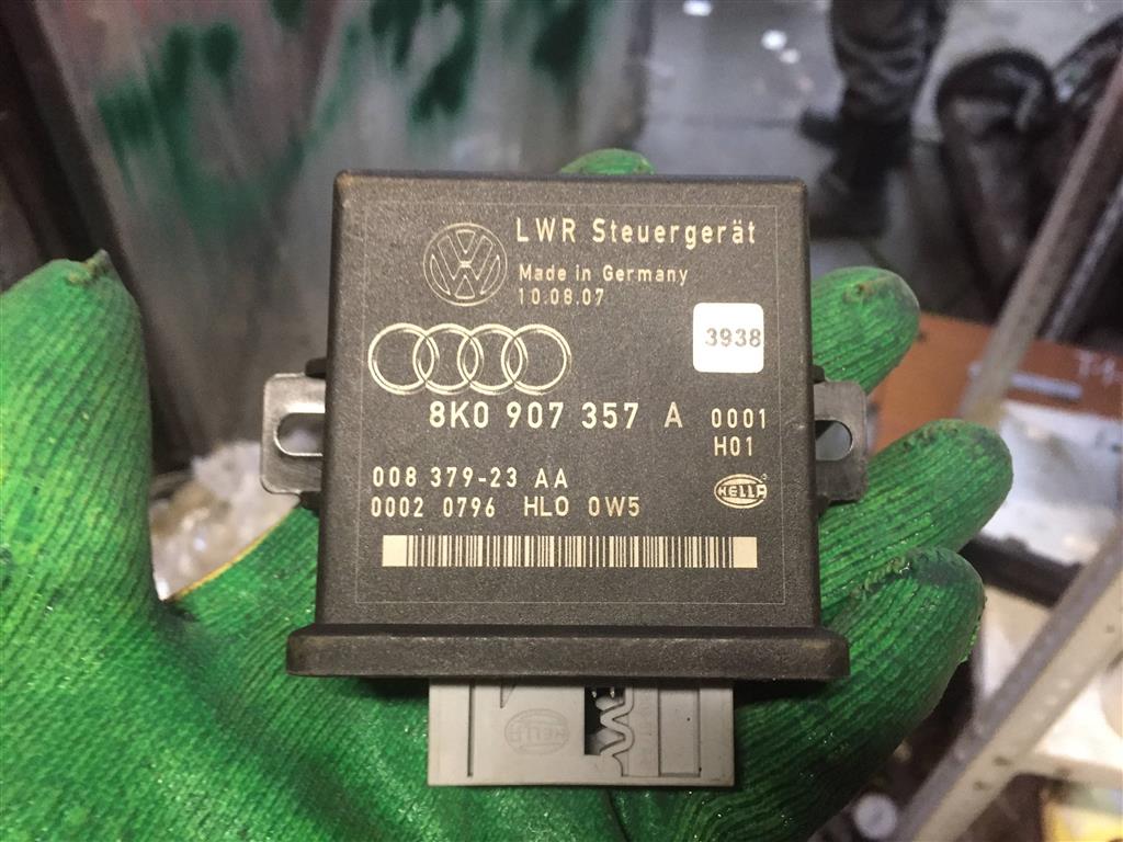 Audi A4 (B8) 2007-2012 для Блок корректора фар
