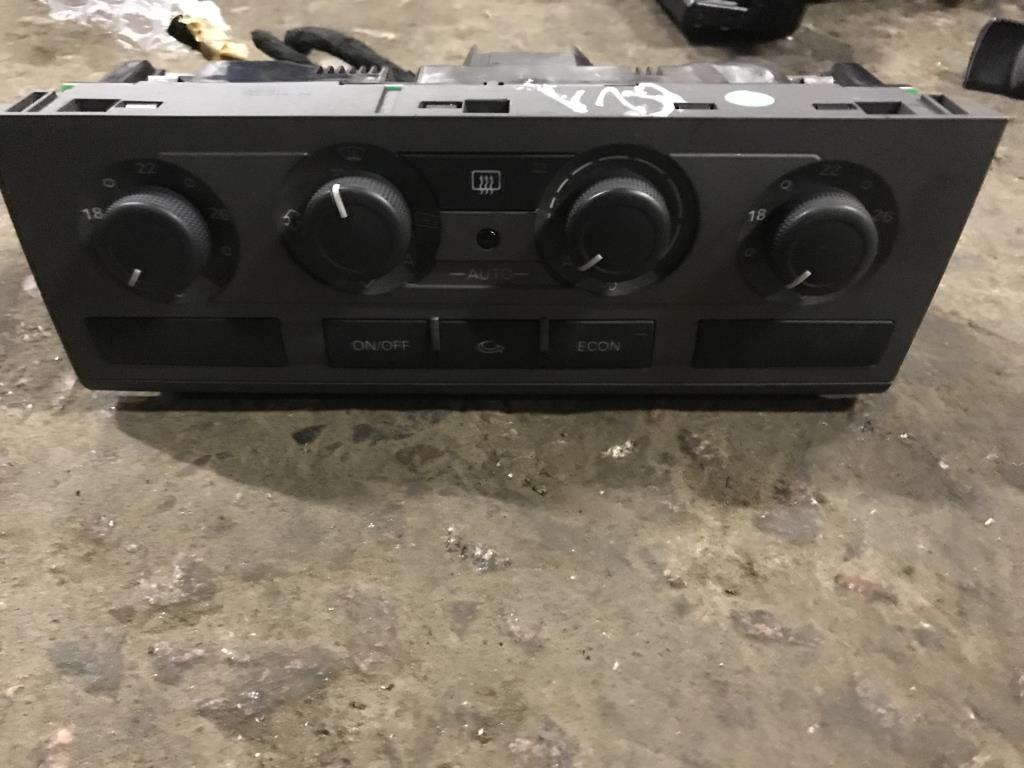 Audi A6 (C6 4F) 2005-2008 для Блок управления климат контролем