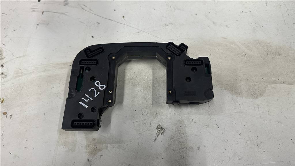 Audi A6 (C6 4F) 2005-2008 для Блок подрулевых переключателей 