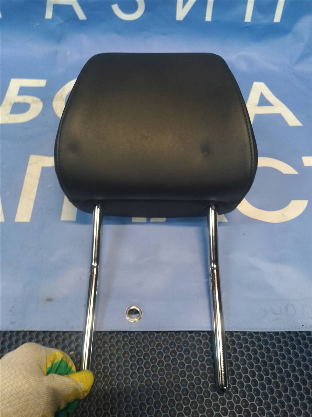 Skoda Octavia (A7) 2013-2017 для Подголовник передний