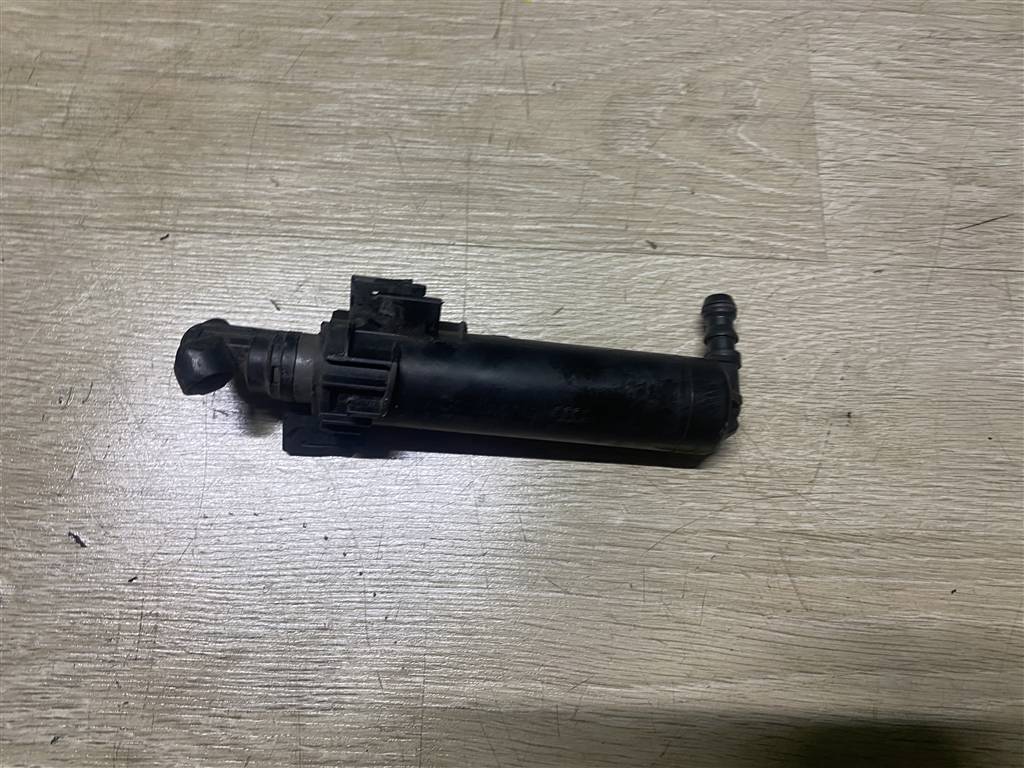 Audi A4 (B8) 2007-2012 для Форсунка омывателя фары