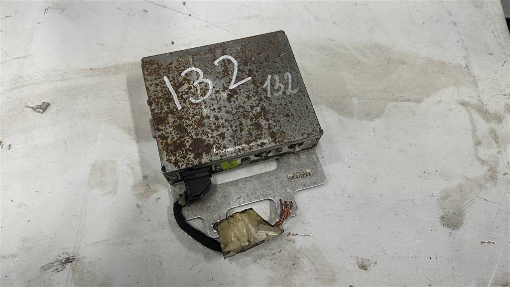 Volkswagen Sharan 2000-2006 для Блок управления навигиции