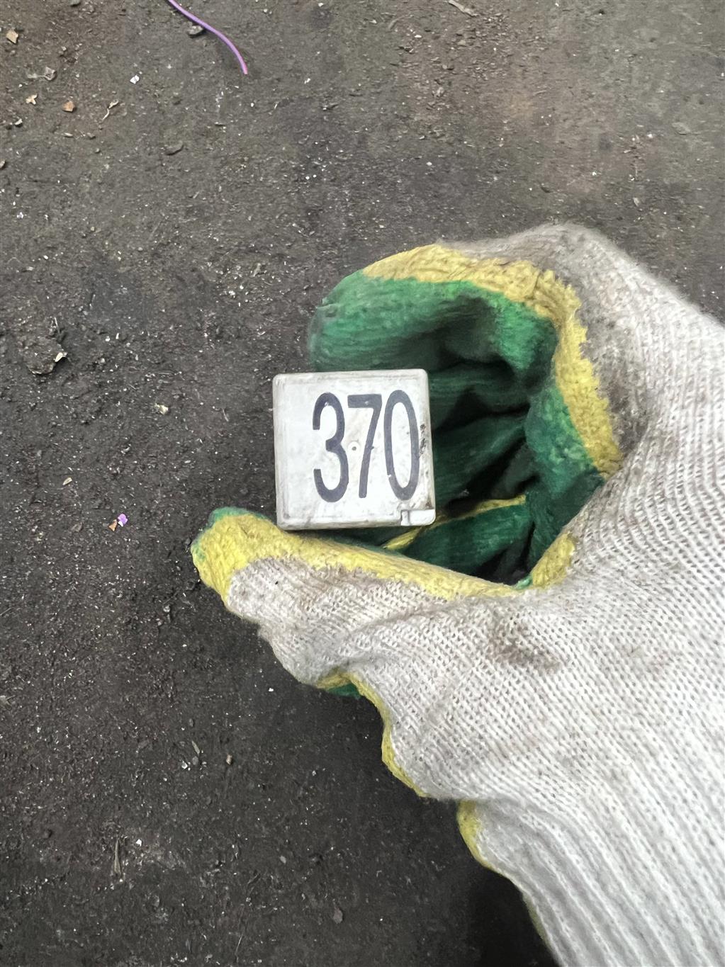 Audi Q7 (4L)  2005 - 2009 для Реле 370