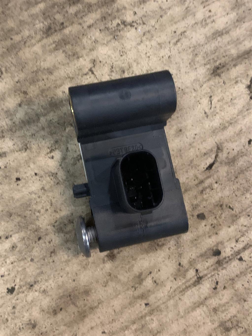 BMW 3 E90 для Датчик удара (Airbag)