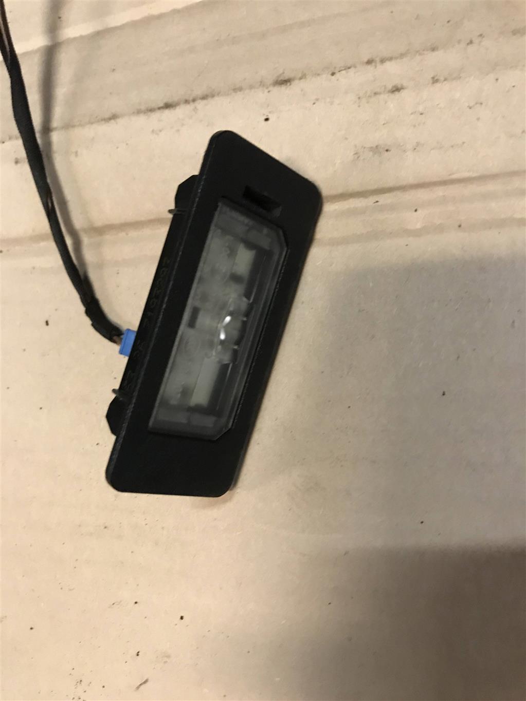 BMW X4 F26 2014-2018 для Фонарь подсветки номера