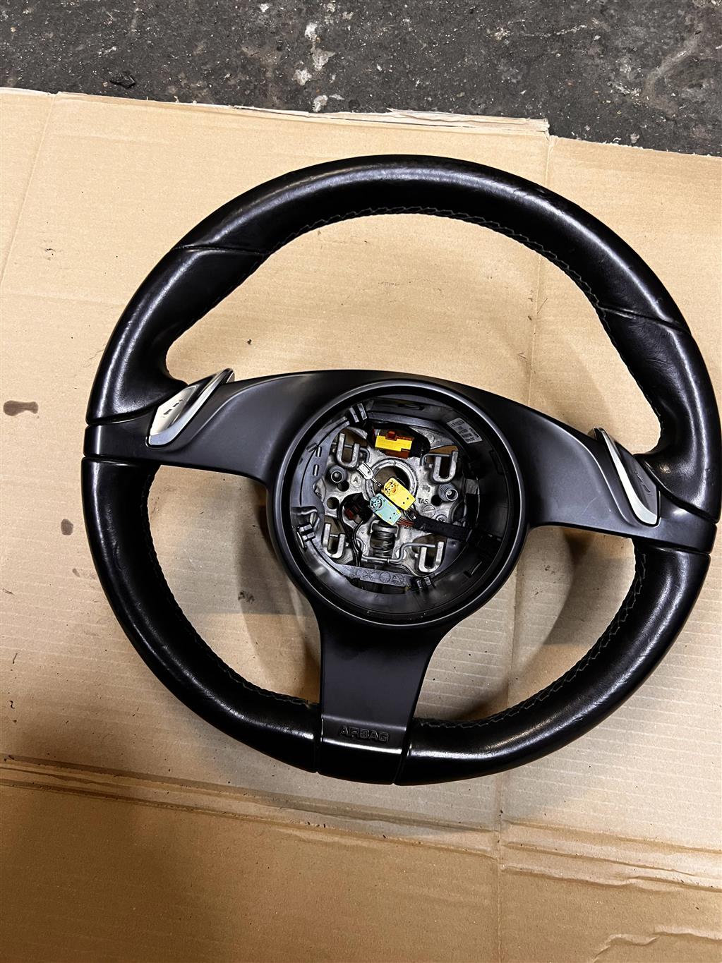 Porsche  Cayenne 958 2010-2014 для Руль