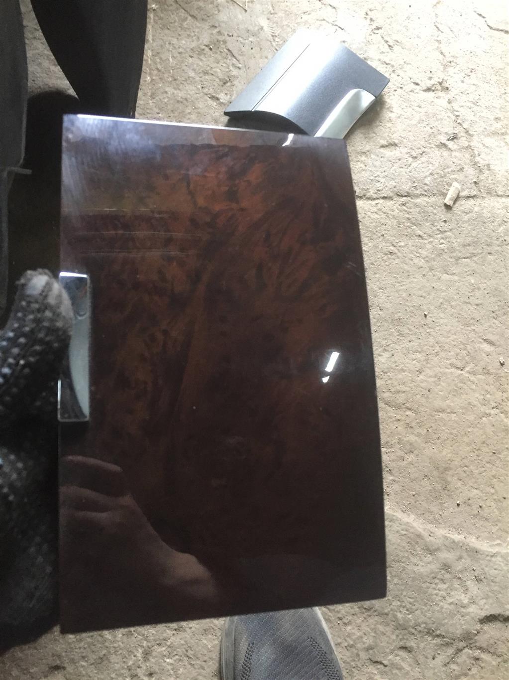 Volkswagen Touareg 7L 2002-2006 для Декоративная накладка