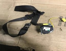 Ремень безопасности с пиропатроном для Volkswagen Touareg 7L 2002-2006  запчасти бу