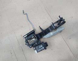 Кронштейн ручки для Lexus GS 3 2004-2007  запчасти бу