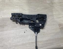 Кронштейн ручки для Audi A6 (C7 4G)2011-2014  запчасти бу