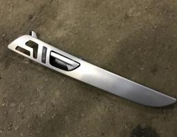 Декоративная накладка обшивки двери для Mercedes-Benz W166 GLE 2015-2018  запчасти бу