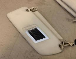 Козырек солнцезащитный (внутри) для Volkswagen Touareg 7L 2002-2006  запчасти бу