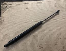 Амортизатор крышки багажника для Volkswagen Sharan 2000-2006  запчасти бу