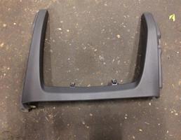 Накладка передней панели для Audi A8 (D4,4H) 2011-2014  запчасти бу