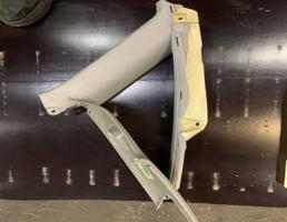 Обшивка стойки для Audi A6 (C6 4F) 2005-2008  запчасти бу