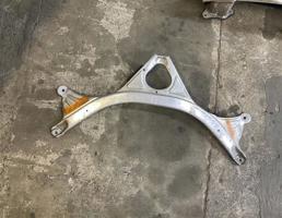 Распорка для Audi A6 (C7 4G)2011-2014  запчасти бу