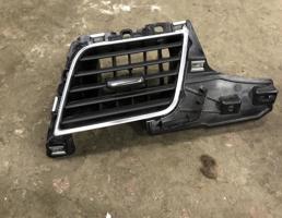 Дефлектор приточного воздуха для Audi A8 (D4,4H) 2011-2014  запчасти бу