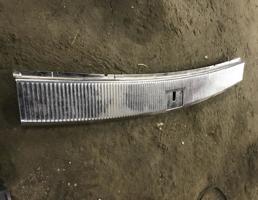 Накладка замка крышки багажника для Volkswagen Touareg 7L 2007-2010  запчасти бу