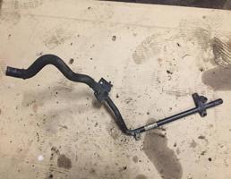 Патрубок системы охлаждения  для Audi Q7 (4L)  2005 - 2009  запчасти бу