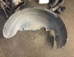 Локер задний правый(подкрылок) для Volkswagen Touareg 7L 2002-2006  запчасти бу