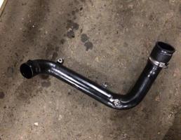 Труба напорной линии турбины для Audi A6 (C5) 1997-2001  запчасти бу
