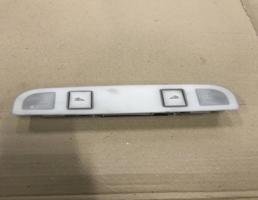 Плафон салонный для Audi A6 (C6 4F) 2005-2008  запчасти бу