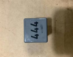 Реле 444 для Audi Q7 (4L)  2005 - 2009  запчасти бу