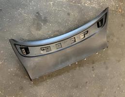 Обшивка крышки багажника для Mercedes-Benz W292 C292 GLE Coupe 2015-2019  запчасти бу