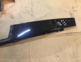 Накладка двери передней правой для Mercedes-Benz W213 E-classe  запчасти бу