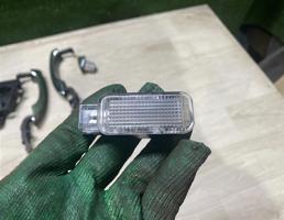 Плафон салонный для Audi A6 (C7 4G)2011-2014  запчасти бу