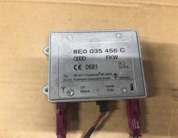 Усилитель антенны для Audi Q7 (4L)  2005 - 2009  запчасти бу