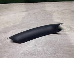 Облицовка крышки багажника для Volkswagen Touareg 7L 2007-2010  запчасти бу