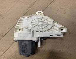 Мотор стеклоподъемника для Volkswagen Touareg NF 2010 -2014  запчасти бу