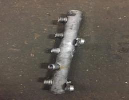 Рампа топливная для Audi A6 (C6 4F) 2005-2008  запчасти бу