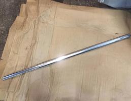 Молдинг стекла двери передней левой для Mercedes-Benz W213 E-classe  запчасти бу