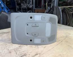 Плафон салонный для Audi A6 (C7 4G)2011-2014  запчасти бу