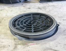 Динамик для Audi A4 (B8) 2007-2012  запчасти бу