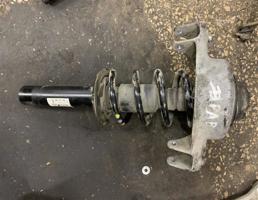 Стойка передняя в сборе для Audi Q5 (8R) 2012-2017 рестайлинг  запчасти бу