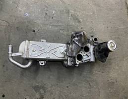 Клапан рециркуляции выхлопных газов для Volkswagen Passat (B7) 2011-2015  запчасти бу