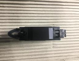 Кнопка стеклоподъемника для Jaguar XJ 4 X351 351 2009-2015  запчасти бу