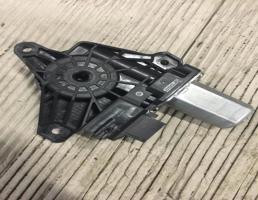 Мотор стеклоподъемника для Mercedes-Benz W213 E-classe  запчасти бу