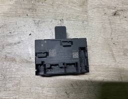 Блок управления двери для Skoda Octavia (A7) 2013-2017  запчасти бу