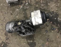 Кронштейн масляного фильтра для Audi A6 (C5) 1997-2001  запчасти бу