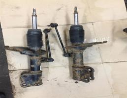 Амортизаторы передние к-т для Hyundai Grand Starex (TQ) 2007-2015  запчасти бу