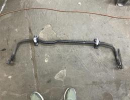 Стабилизатор передний для Skoda Octavia (A7) 2013-2017  запчасти бу