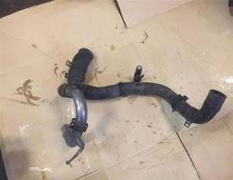 Шланг системы охлаждения для Mercedes-Benz W204 C-classe 2011-2015 рестайлинг  запчасти бу