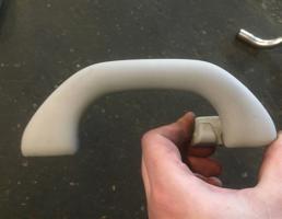 Ручка потолочная для Volkswagen Jetta 2011-2015  запчасти бу